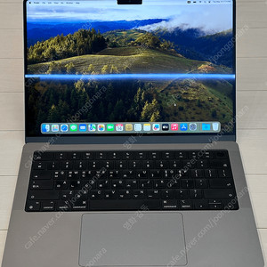 애플 맥북프로 MacBook Pro 14inch M1 Max (64GB, 1TB, 10cores CPU, 32cores GPU) 팝니다.