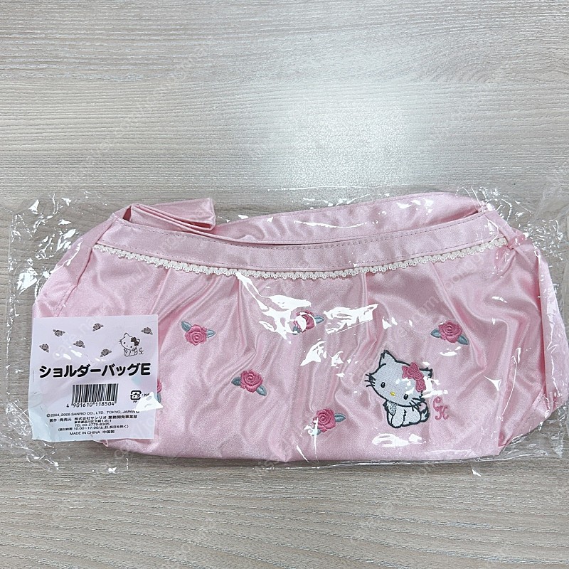 고전키티 챠미키티 장미 새틴 Y2K 갸루 숄더백 가방 완전새것