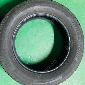 245 60R18 브리지스톤 타이어 (90% 이상)
