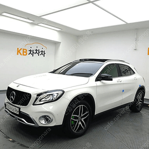 벤츠GLA클래스 X156 GLA220 프리미엄 (5인승)중고차 할부 리스 카드 저신용자 전액할부 가능합니다