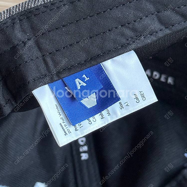 아더에러 플래그쉽 성수점 오픈기념 한정 컬렉션 ﻿캡모자--1