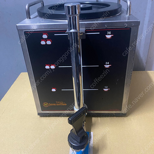 콜드부르로 활용 가능한 한그린 통상 드립머신 커피 컨테이너