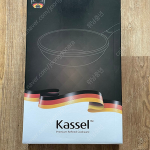 Kassel 카셀 IH (인덕션가능) 블루라이트 28cm 프라이팬+28cm 유리뚜껑+스텐보울 판매합니다.