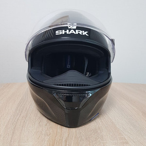 Shark Spartan Carbon 헬멧 판매합니다.