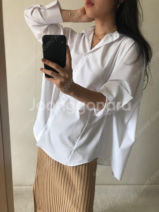 꺌랑 왜다려셔츠 블랙 화이트--0