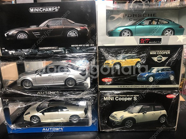 다이캐스트 1:18 자동차 모형 포르쉐 벤츠 bmw 등등 레어템 판매합니다--1