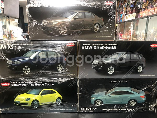 다이캐스트 1:18 자동차 모형 포르쉐 벤츠 bmw 등등 레어템 판매합니다--2
