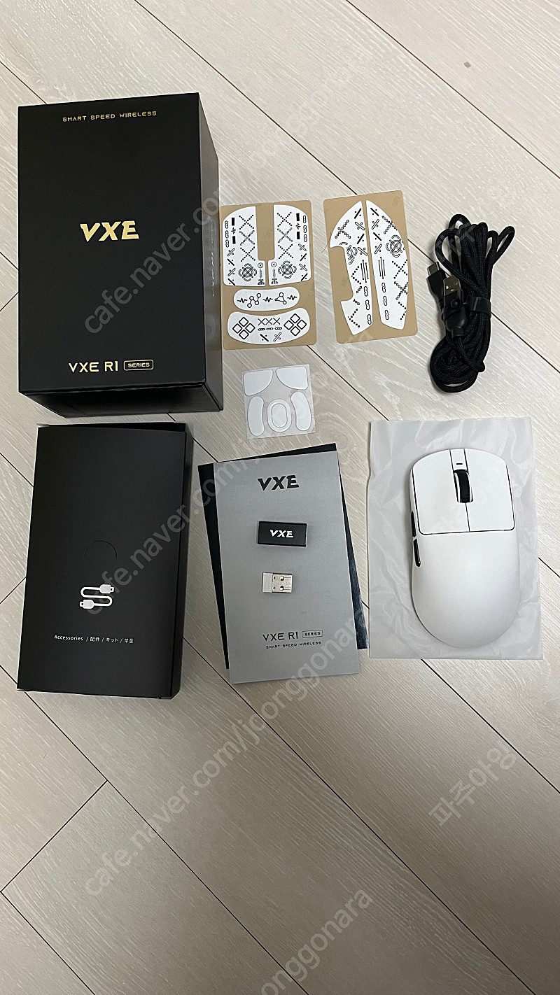 VXE R R1-PRO MAX 화이트 잠자리 마우스