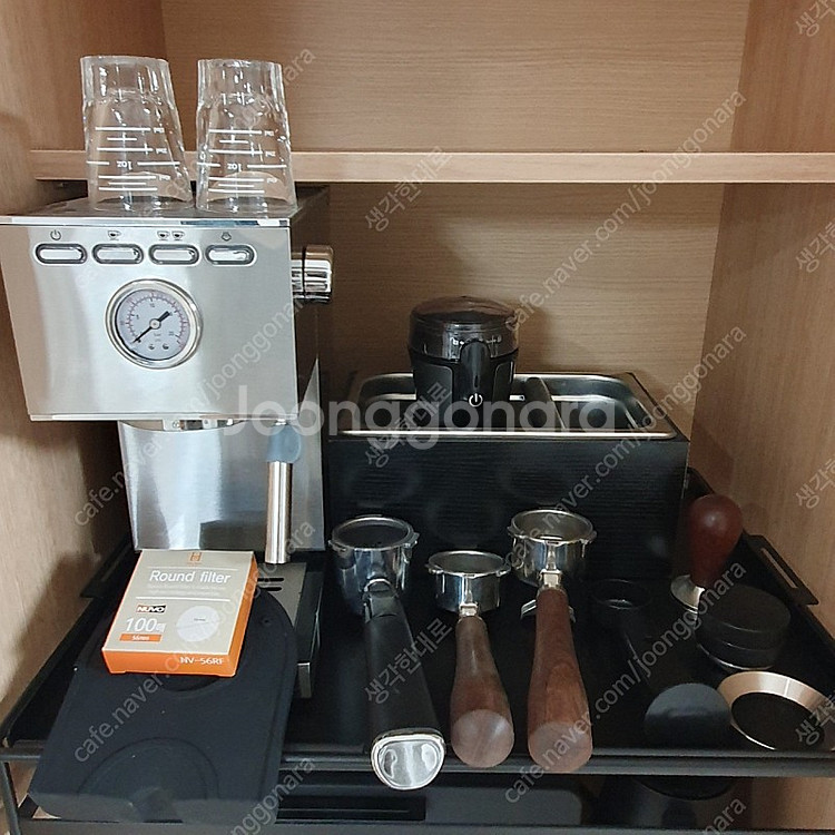 맥널티 에스프레소 반자동 커피머신 + 커피용품 일체 팔...--0