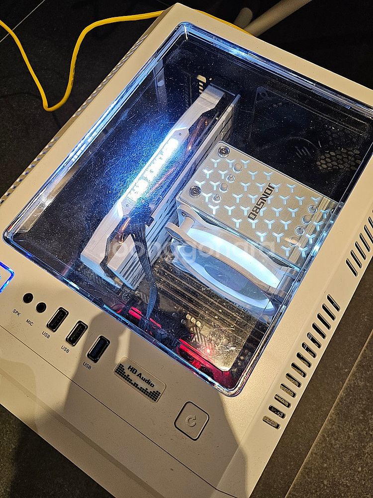 게임 및 업무용 pc 팝니다! 라이젠7 2700x /g...--9
