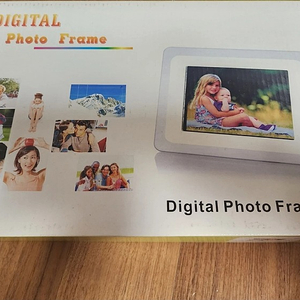디지털 포토 프레임 (박스채새거)