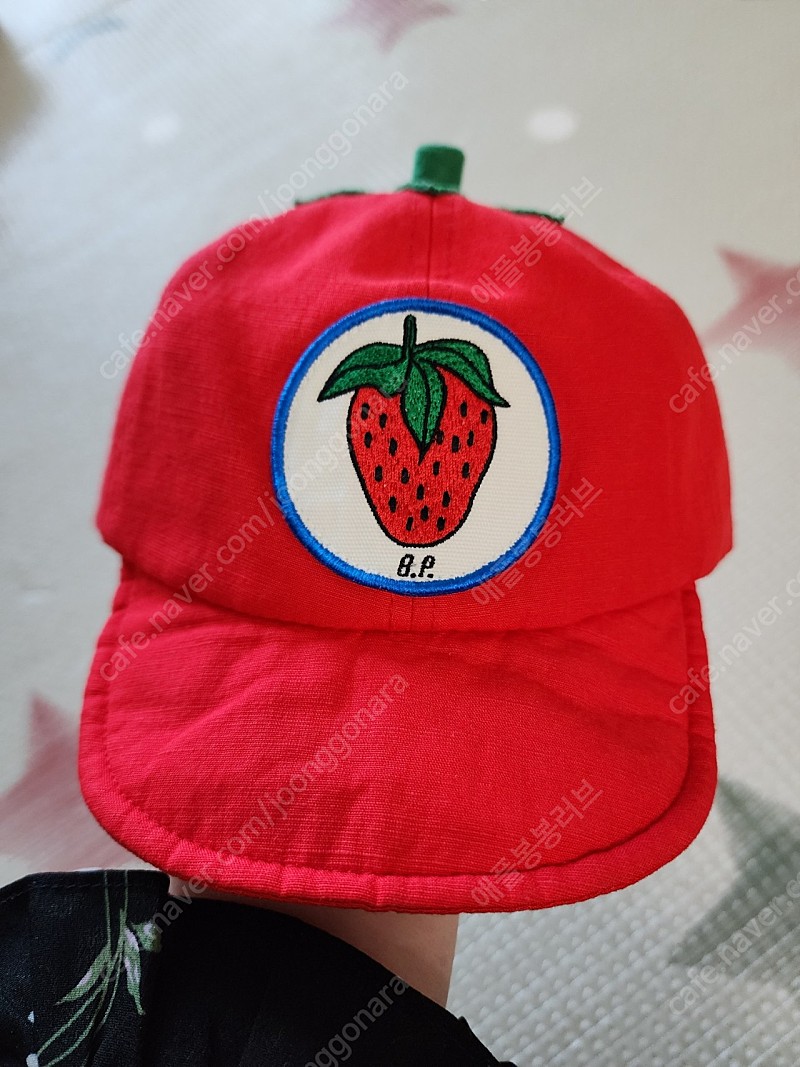 반택포. 베베드피노 딸기 볼캡 모자. 오늘까지 판매