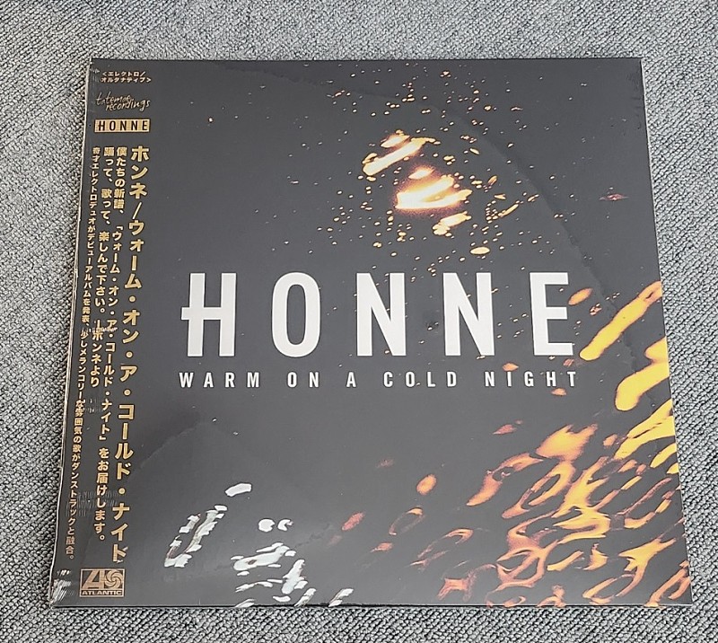 혼네 (Honne) - Warm On A Cold Night LP