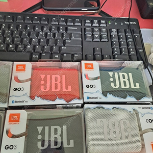 [팝니다] 카드 결제 휴대폰 결제가능 JBL GO3 38000원