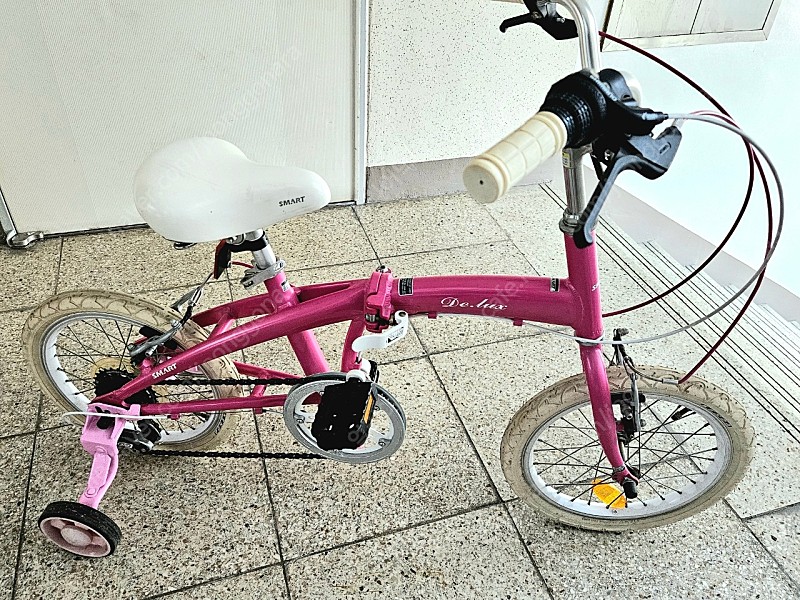 16인치 아동용 접이식 7단 자전거 1대(보조바퀴 포함), SMART핑크 (동두천, 양주 직거래) 핑크만 남았어요