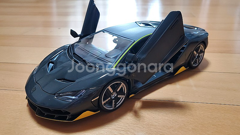 (가격내림) 람보르기니 1:18 자동차 다이캐스트--2
