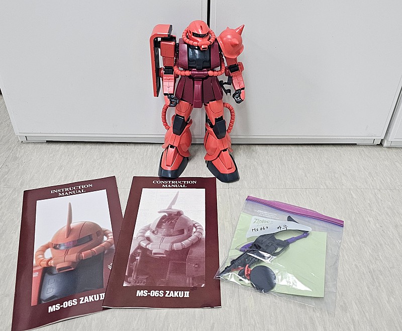 [PG] MS-06S Zaku II 자쿠2 (택포10만원)-피규어,건담 팝니다.