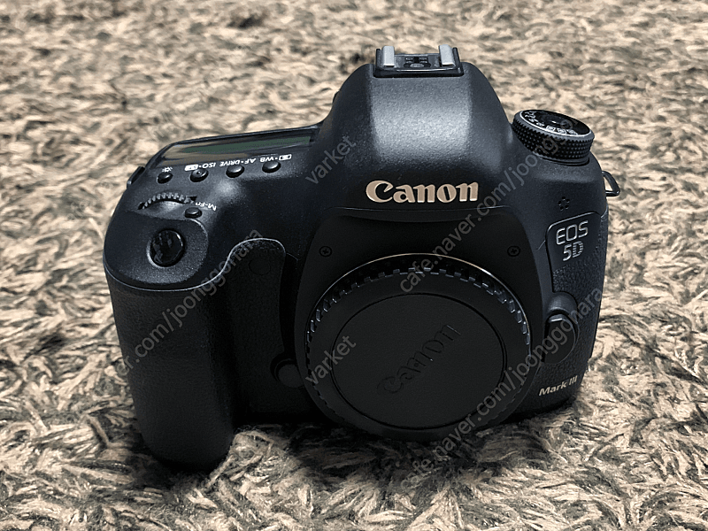 캐논 카메라 EOS 5D Mark 3, 렌즈 EF 24-70mm f/2.8L II USM, 플래시 SPEEDLITE 600EX-RT 판매합니다.