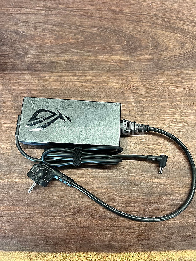 ROG ASUS 아수스 240W 노트북 어댑터 판매합니다, 노트북 충전기--1