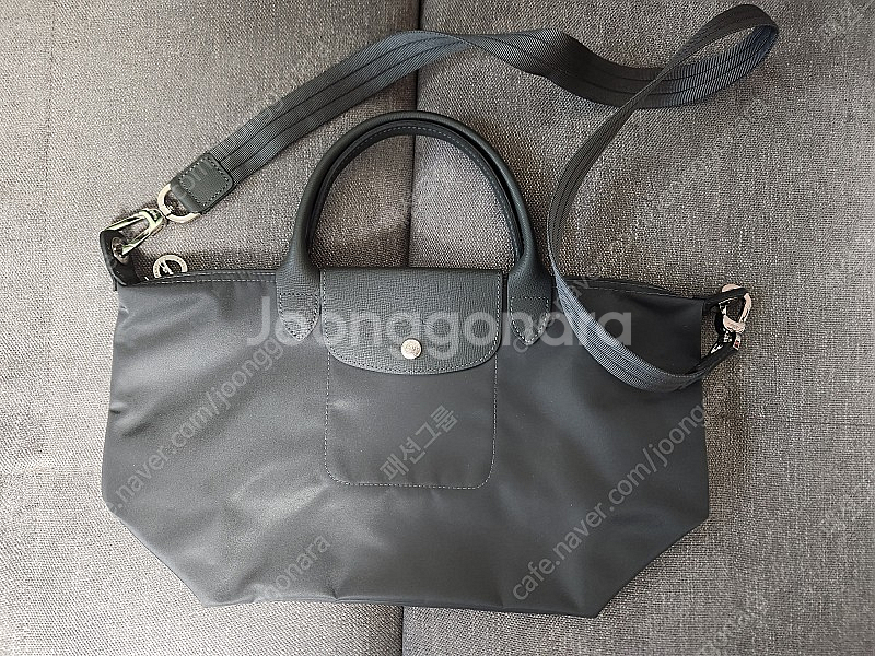 (새상품) 정품 롱샴 가방(그레이) 판매합니다.--0