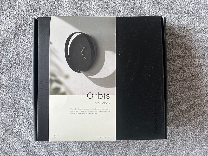 ORBIS 벽시계 블랙 판매합니다