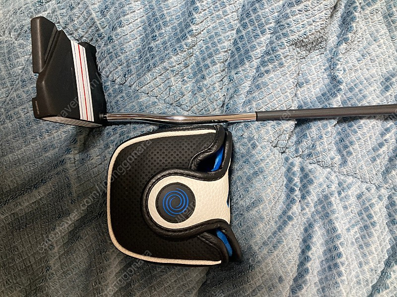 오디세이 TEN TRIPLE TRACK 퍼터 이미지