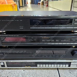 야마하 TX-350 튜너 외, 데논 DVD-2930, 데논 AVR-2802 A/V 리시버입니다.