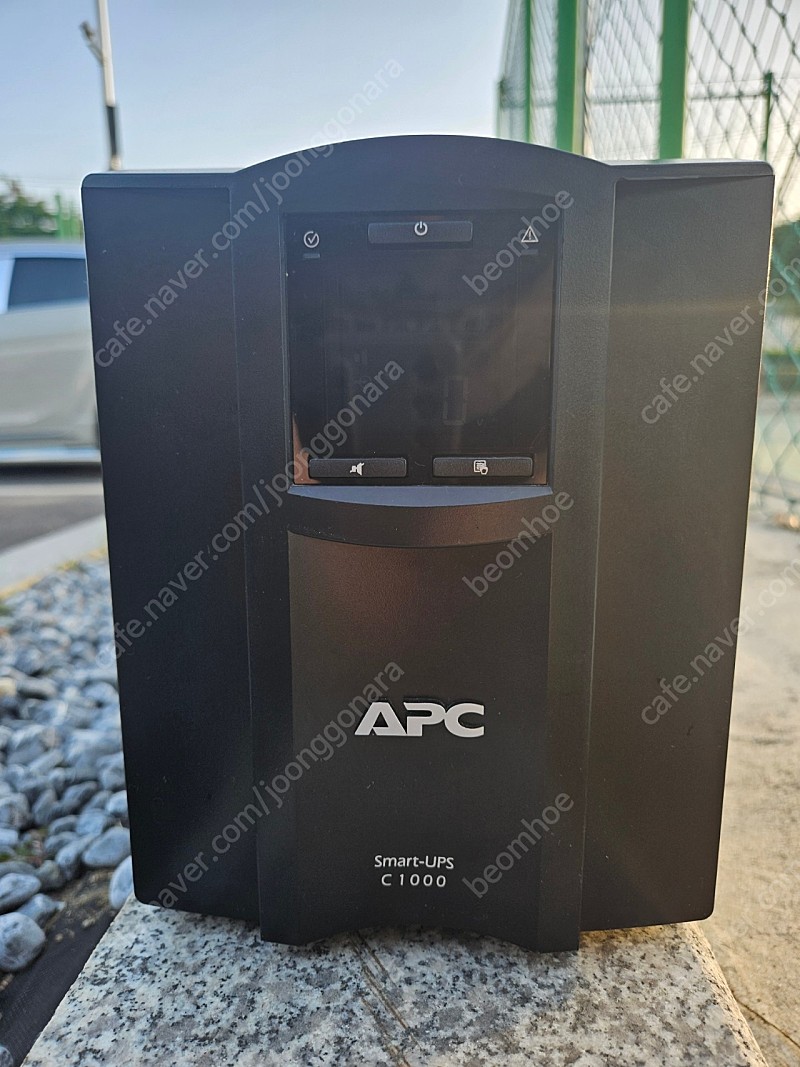 무정전전원장치 UPS SMART-APC C1000 팝니다