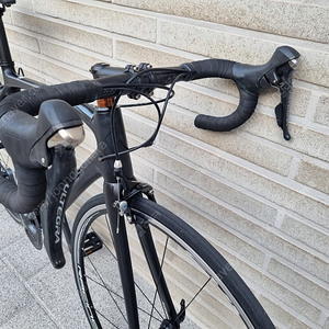 첼로 케인 울테그라 490 사이즈 카본 로드 자전거 저렴하게 급처분합니다.