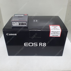 캐논정품 EOS R8 + LP-E17(정품배터리 총2개) 미개봉 새상품 팝니다.