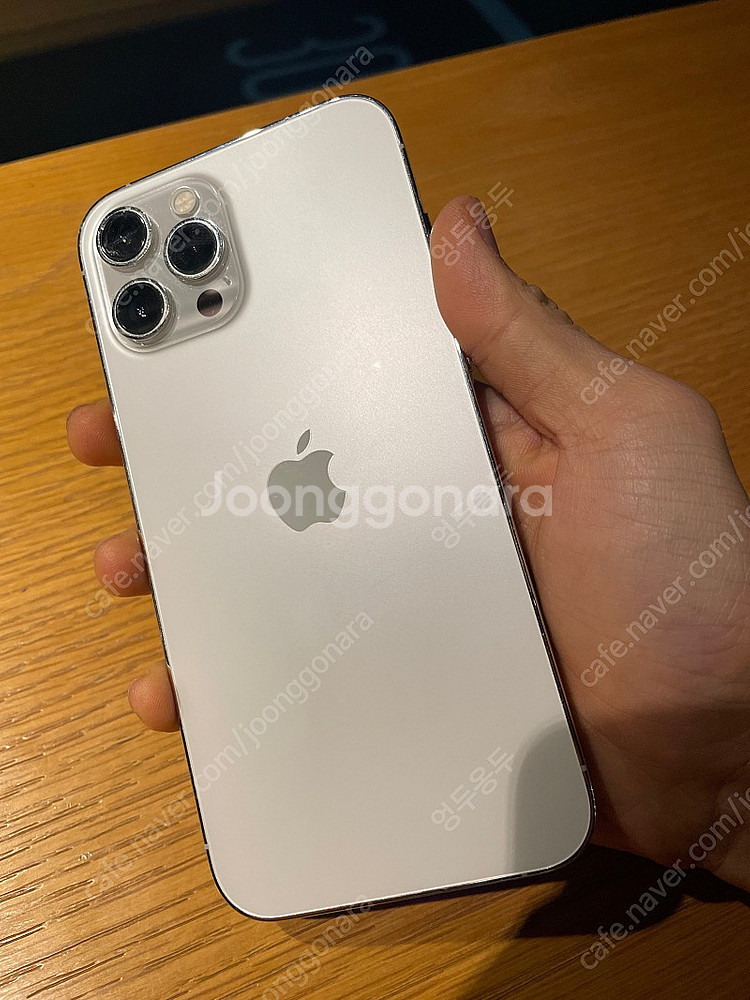 아이폰 12 맥스 프로 128GB 화이트 (실버) 팝니...--2