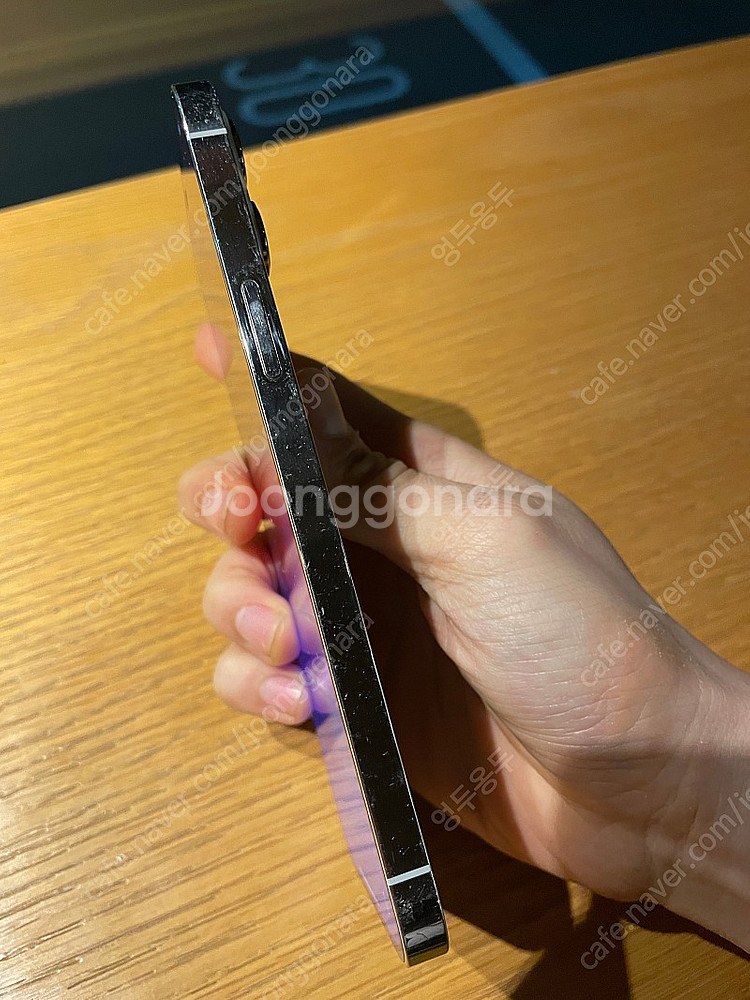 아이폰 12 프로 맥스 128GB 화이트 판매합니다--5