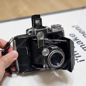 자이스 이콘 슈퍼이콘타 645 필름 카메라 (고장품)
