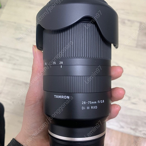 탑론 28-75mm 렌즈 판매합니다!