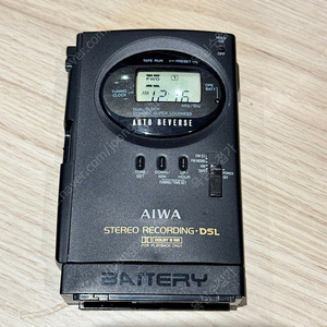 워크맨 aiwa hs-j303 판매 고장품 두대 일괄