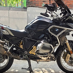 bmw 1200gs 2018년식 완 전 풀옵션 1850만원