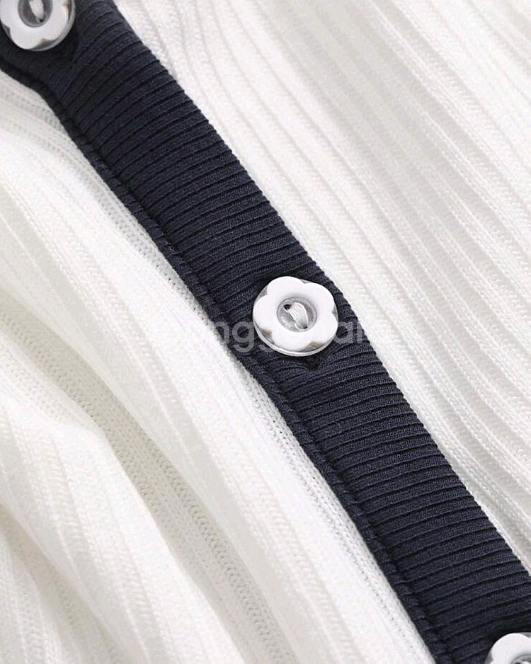 (새상품) 에이블리 세일러 카라 골지 니트 브이넥 크롭 티셔츠 / 화이트--5