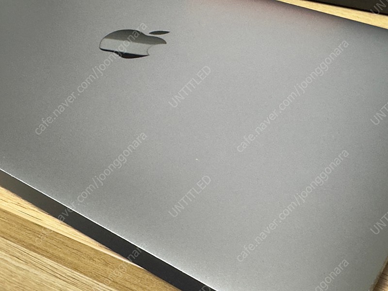 M1 MacBook Air (맥북 에어) 기본형 8gb / 256gb 기기 단품 판매