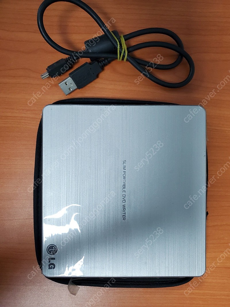 외장형 ODD LG SLIM Porterble DVD Writer GP60NS50 판매(택포 2)