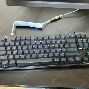 G PRO X TKL 리니어