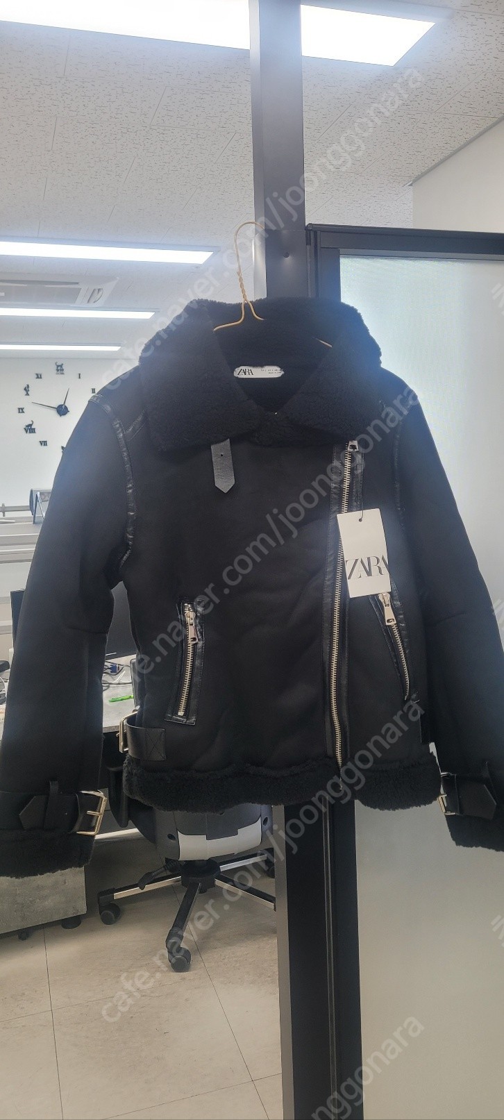 ZARA 자라 여성 스웨이드 무스탕 퍼자켓 벨트 루즈핏 재킷 택포 4만원