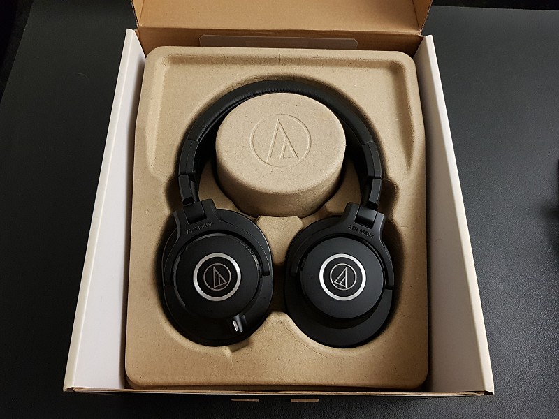 오디오테크니카 ATH M40x 모니터링 헤드폰