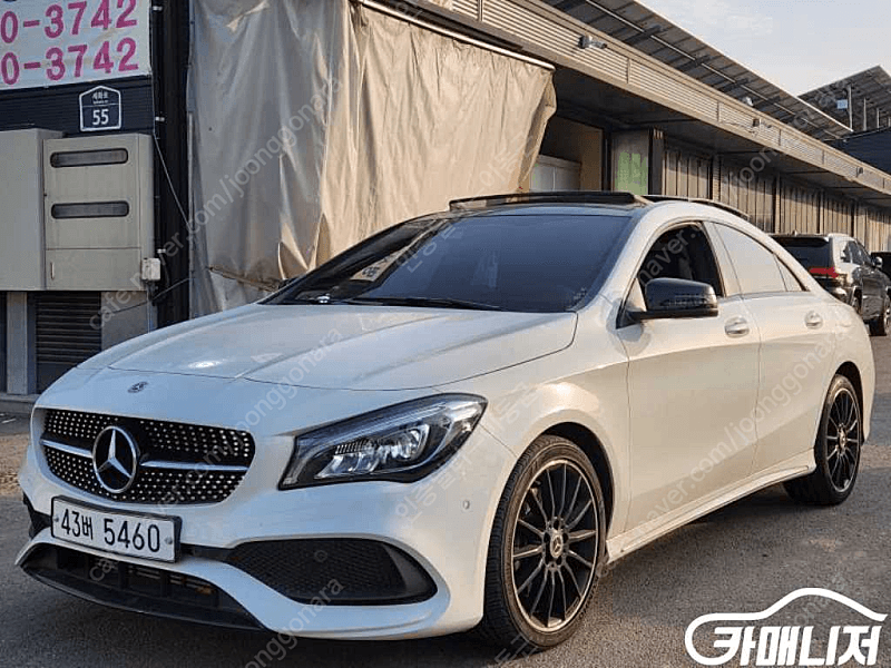 [벤츠]CLA클래스 CLA 250 4MATIC AMG LINE | 2018 | 61,051km년식 | 흰색 | 수원 | 2,190만원