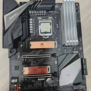 i9 9900kf / z390 aorus pro / 커세어 32gb ram 팝니다