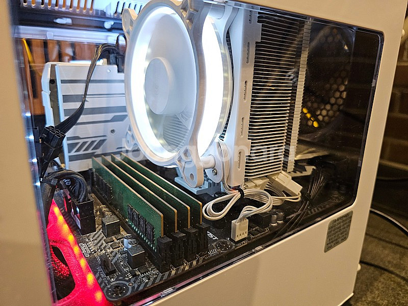 게임 및 업무용 pc 팝니다! 라이젠7 2700x /g...--2