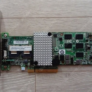 SAS/SATA RAID 콘트롤러 HP P420 및 IBM M5015