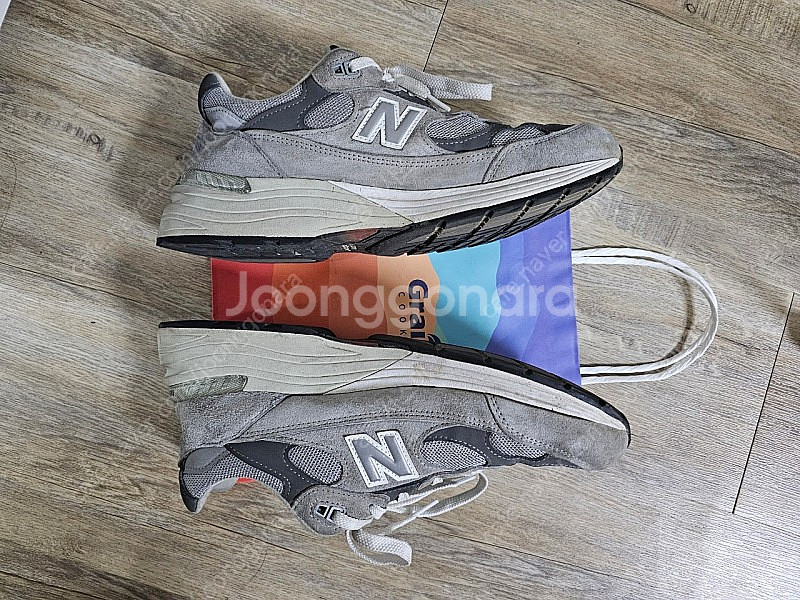 뉴발란스 992 그레이 280 판매합니다--4