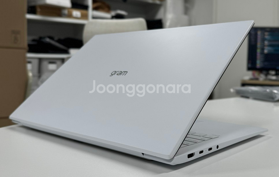 [LG] 2023 그램 17인치 i7-13세대/16GB...--2