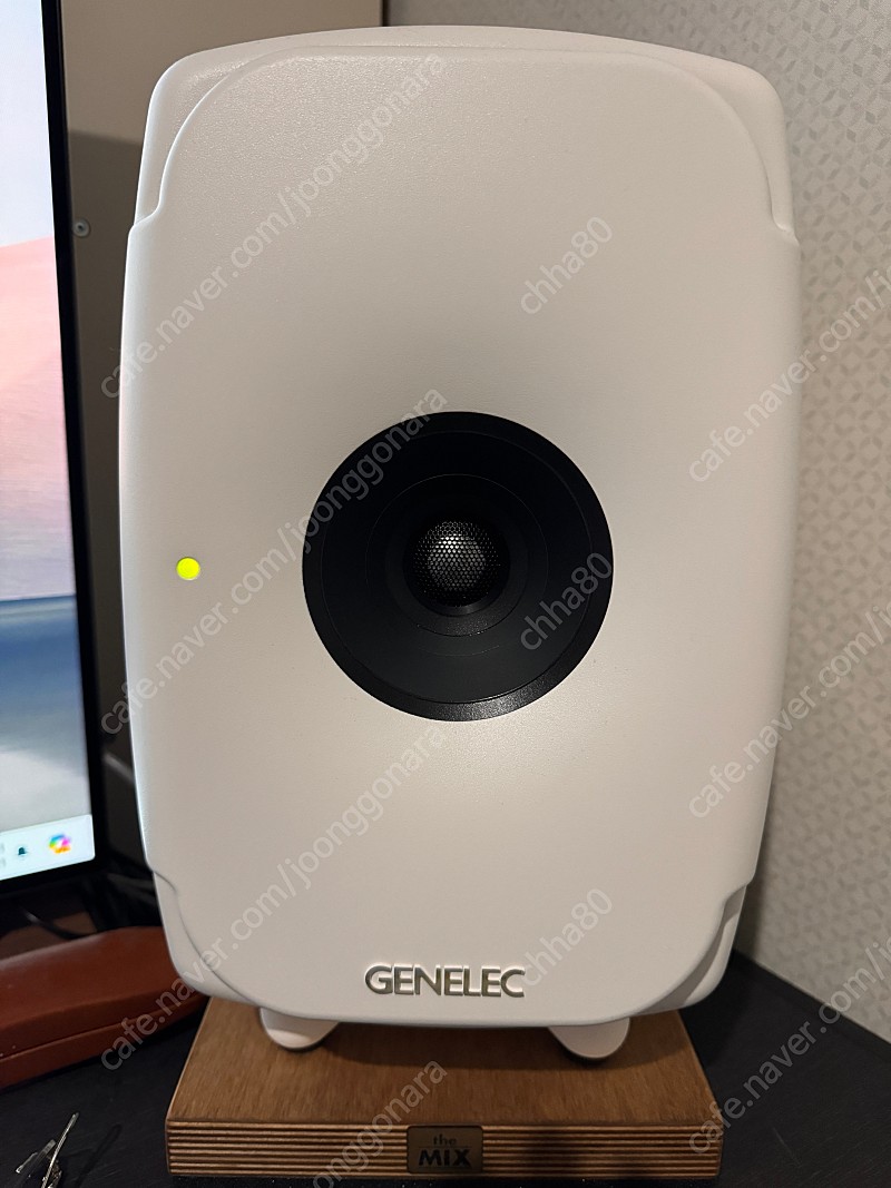 Genelec 제네렉8341AW 화이트+glm+볼륨킷 패키지 판매합니다.