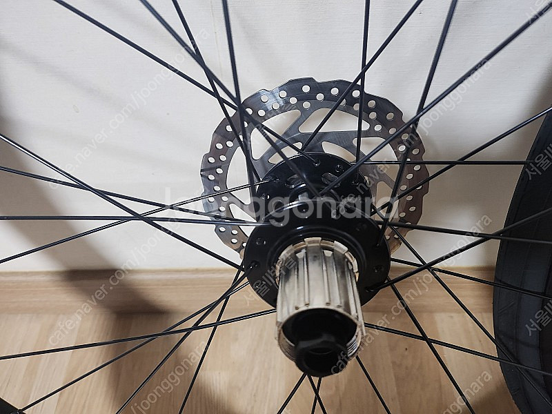 사바코리아 카본휠셋 50mm(로드용, 700C)--3